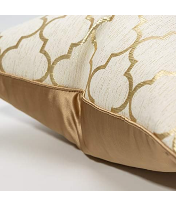 Luxurious Gold Web Cushion
