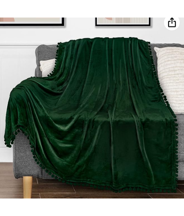 Pompom Blanket: Dark Green