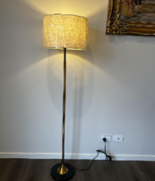 Victoria Floor Marble Stand