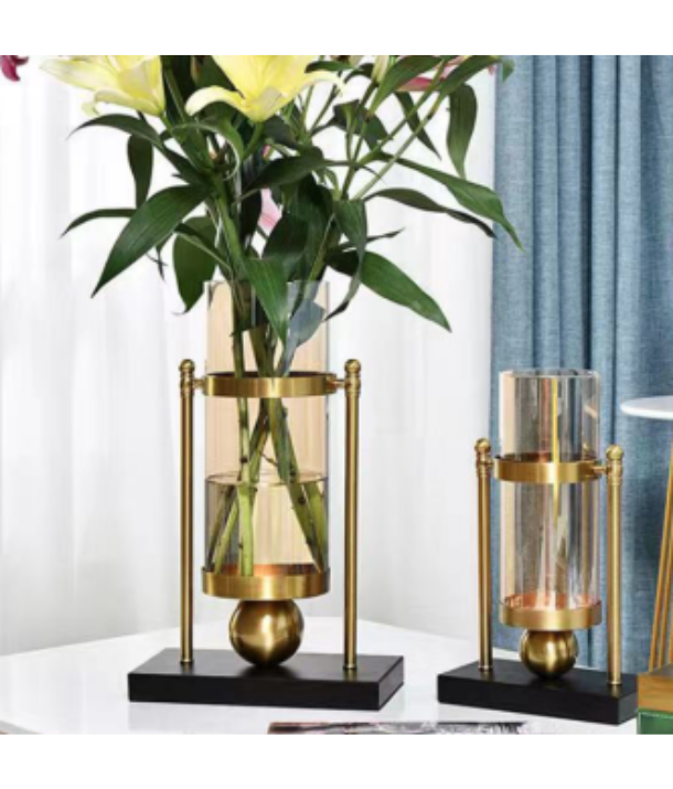 Gold framed Vase with Black
base : Small